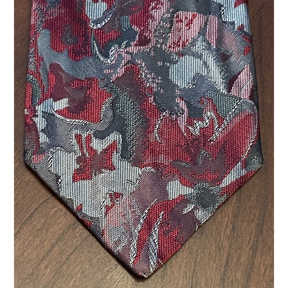 Fendi Cravatte Hand Made 100% Silk Men’s Neck Tie Made In Italy